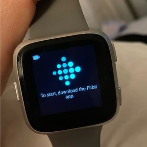 Fitbit Versa FB504